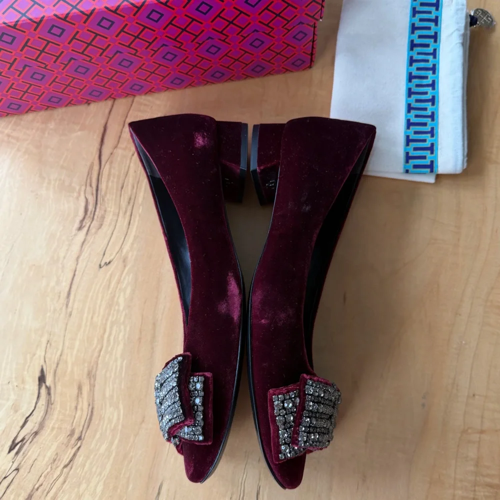 Tory Burch Women's Josephine Pumps velvet colour red, Bow